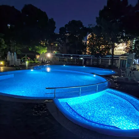 Slavi Exselsior, Sunny Apartament