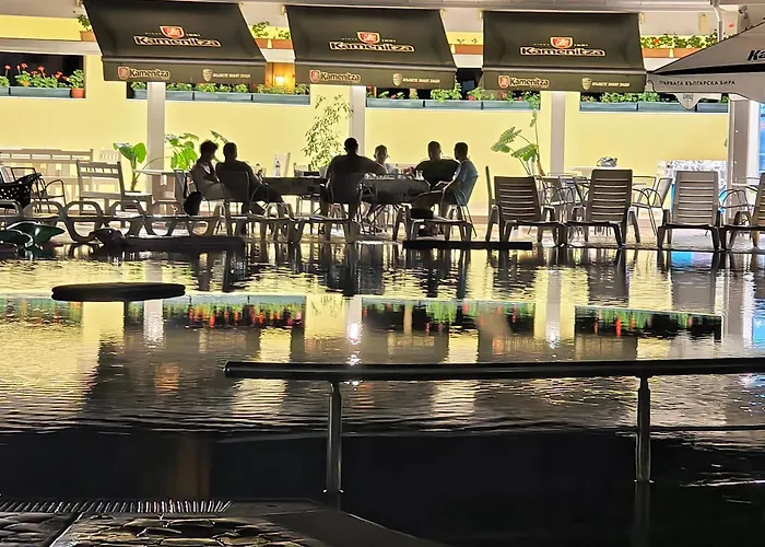 Slavi Exselsior, Sunny 3*